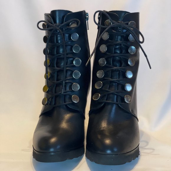 Black Leather Helia Booties - Made in Spain - Picture 3 of 6